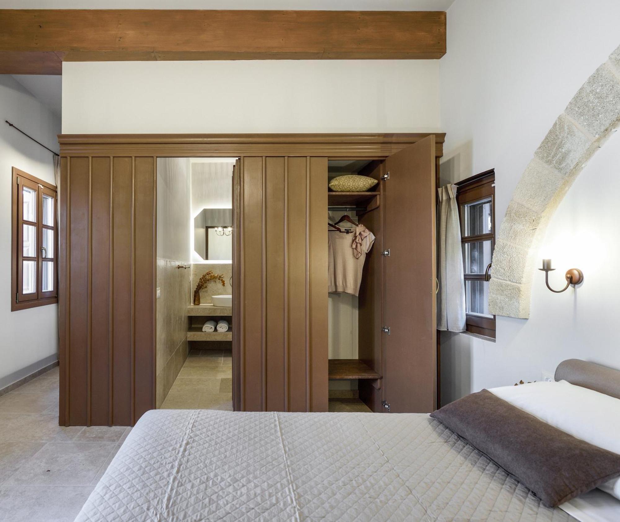 Spanish Knights Inn Rhodes City 外观 照片