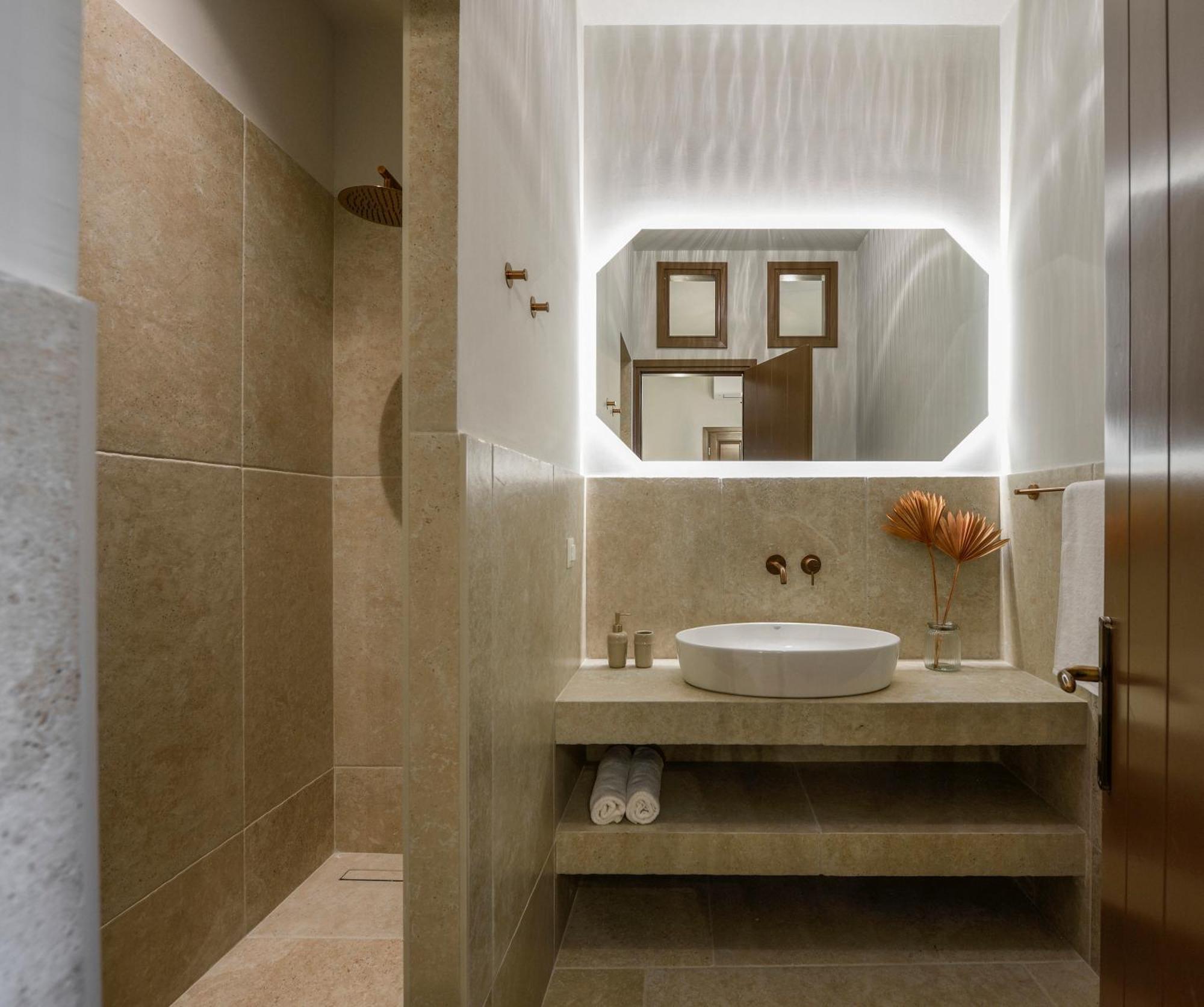 Spanish Knights Inn Rhodes City 外观 照片