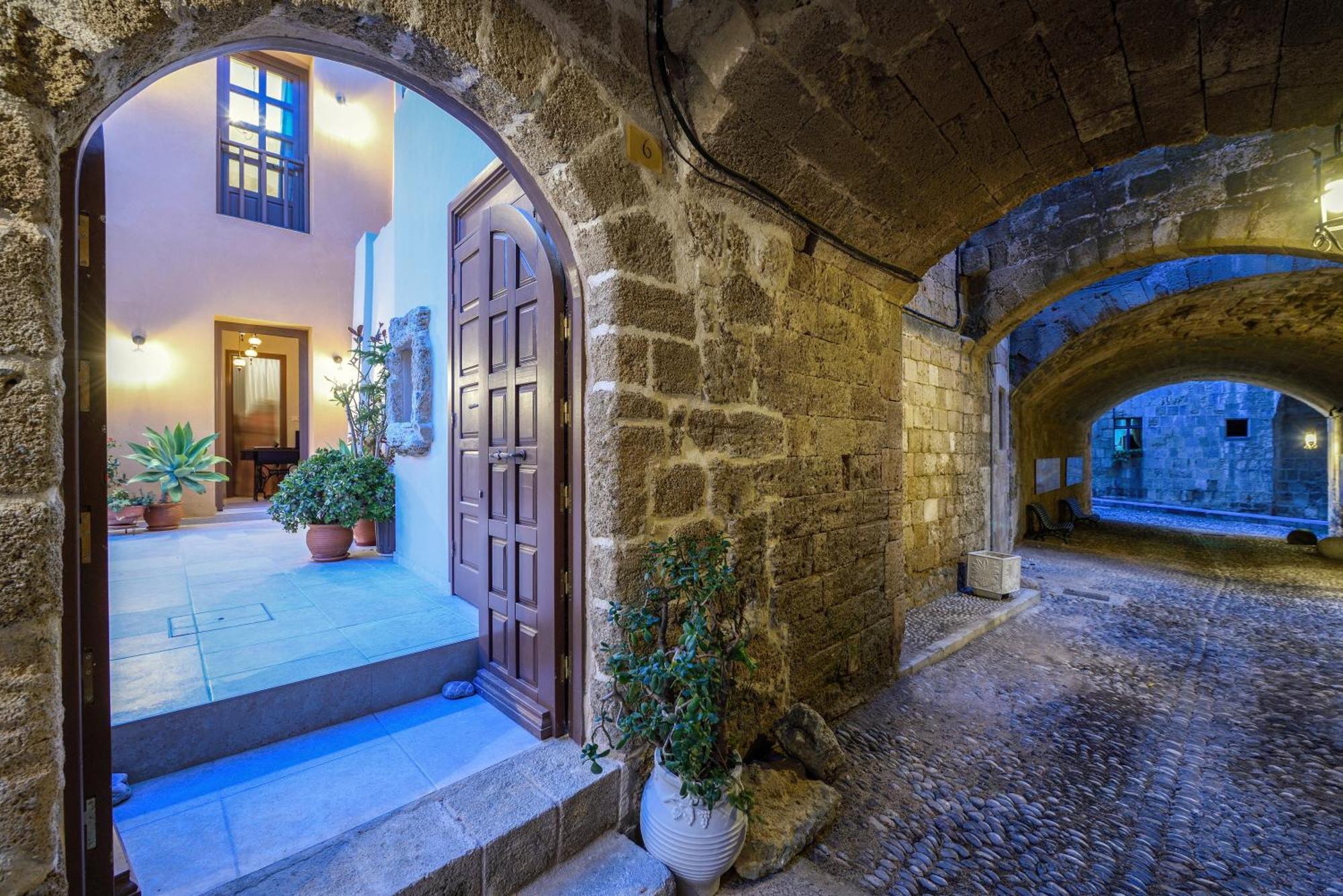 Spanish Knights Inn Rhodes City 外观 照片