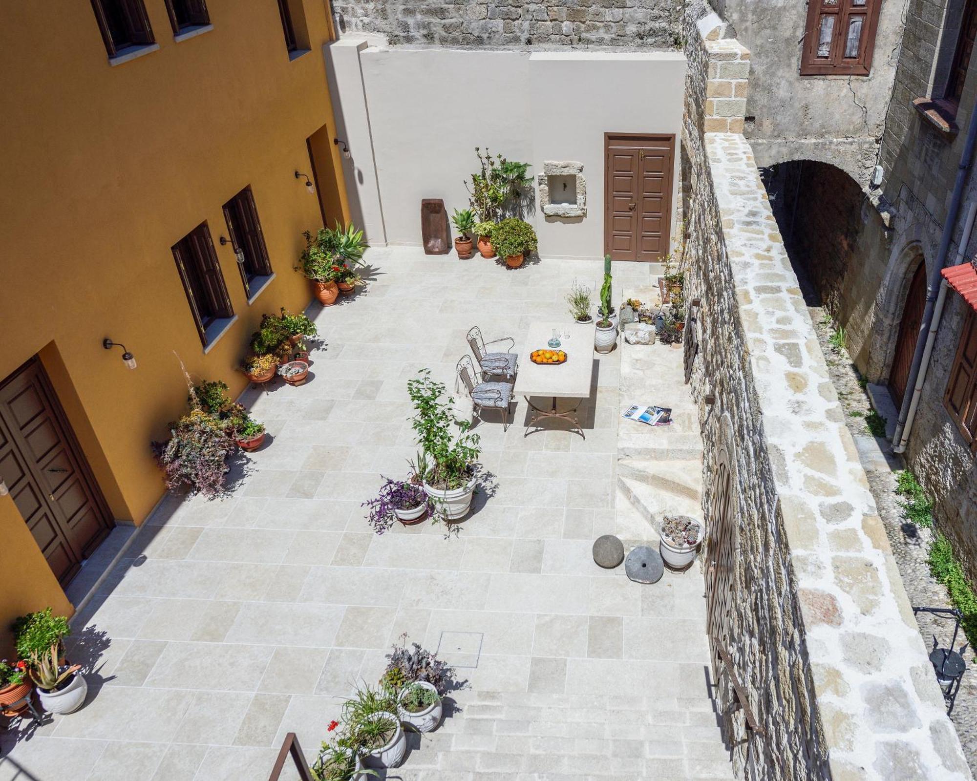 Spanish Knights Inn Rhodes City 外观 照片
